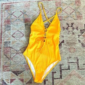 Cupshe yellow one-piece swimsuit S